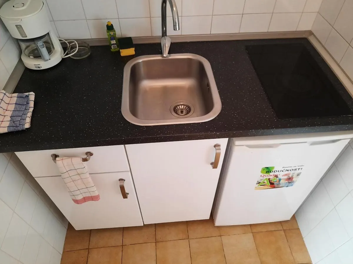 Apartments B Draga Bašćanska Horvátország