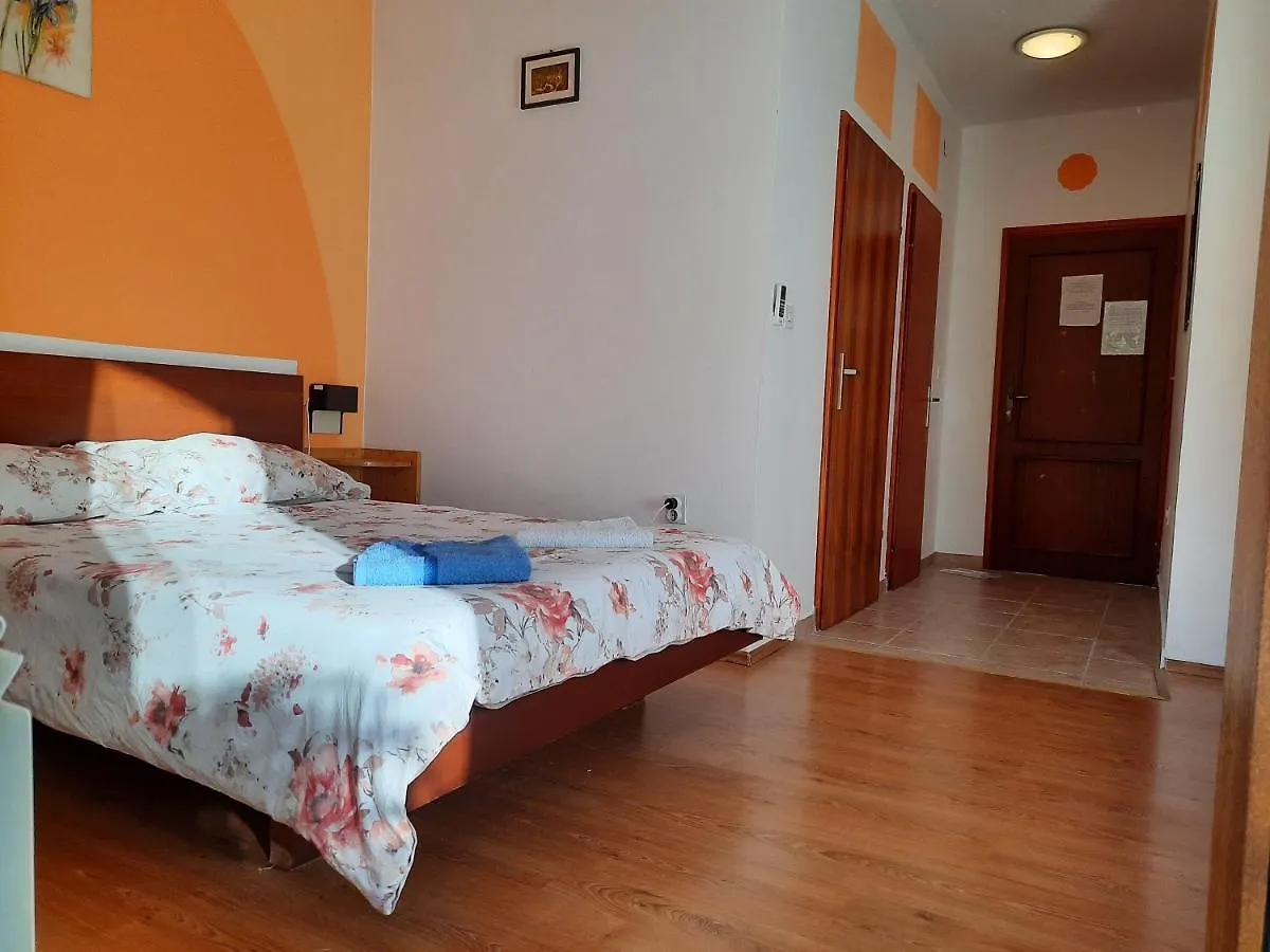 Apartments B Draga Bašćanska Horvátország