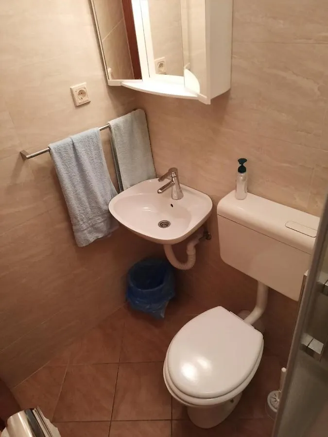 Apartments B Draga Bašćanska