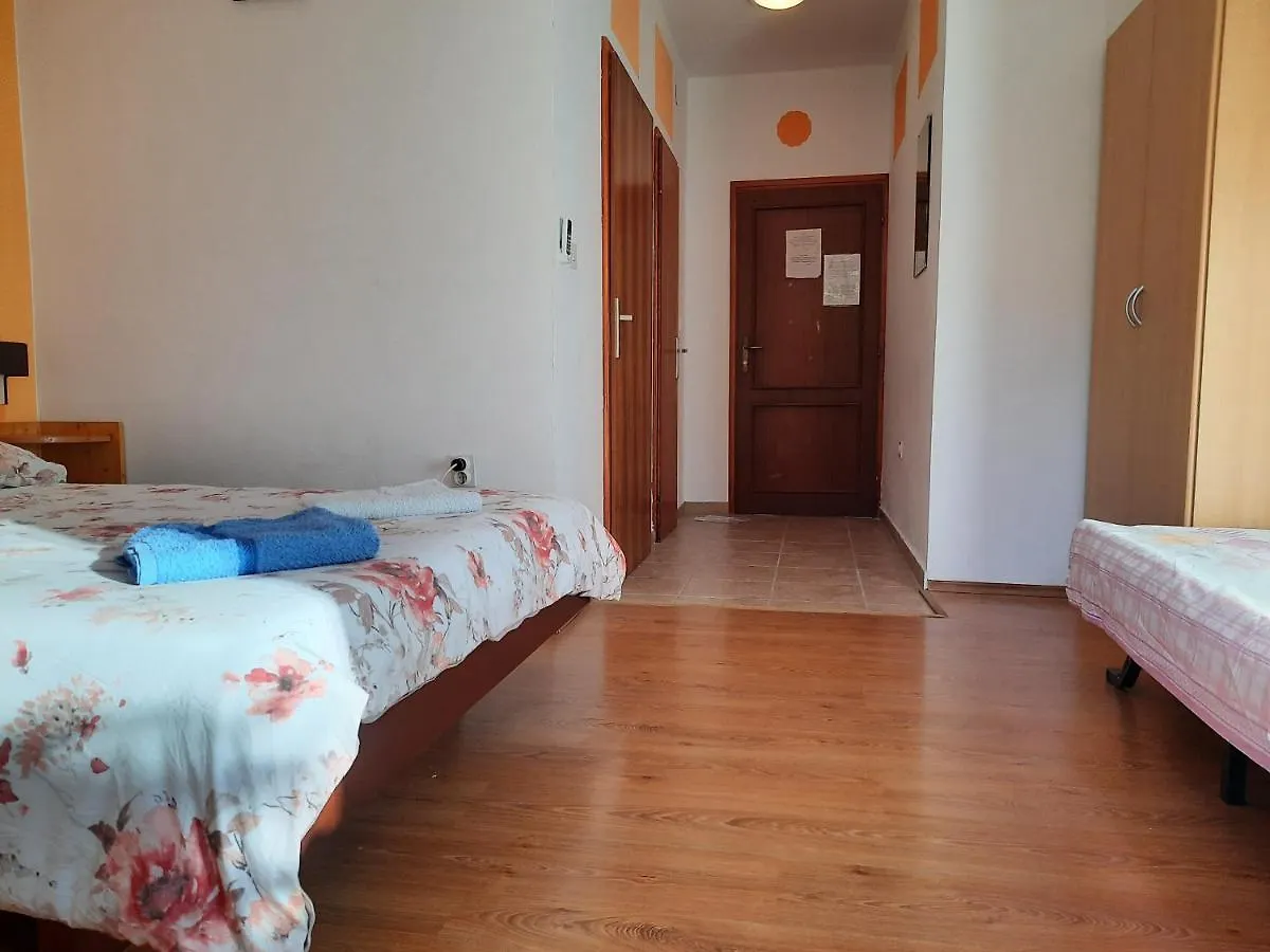 Apartments B Draga Bašćanska