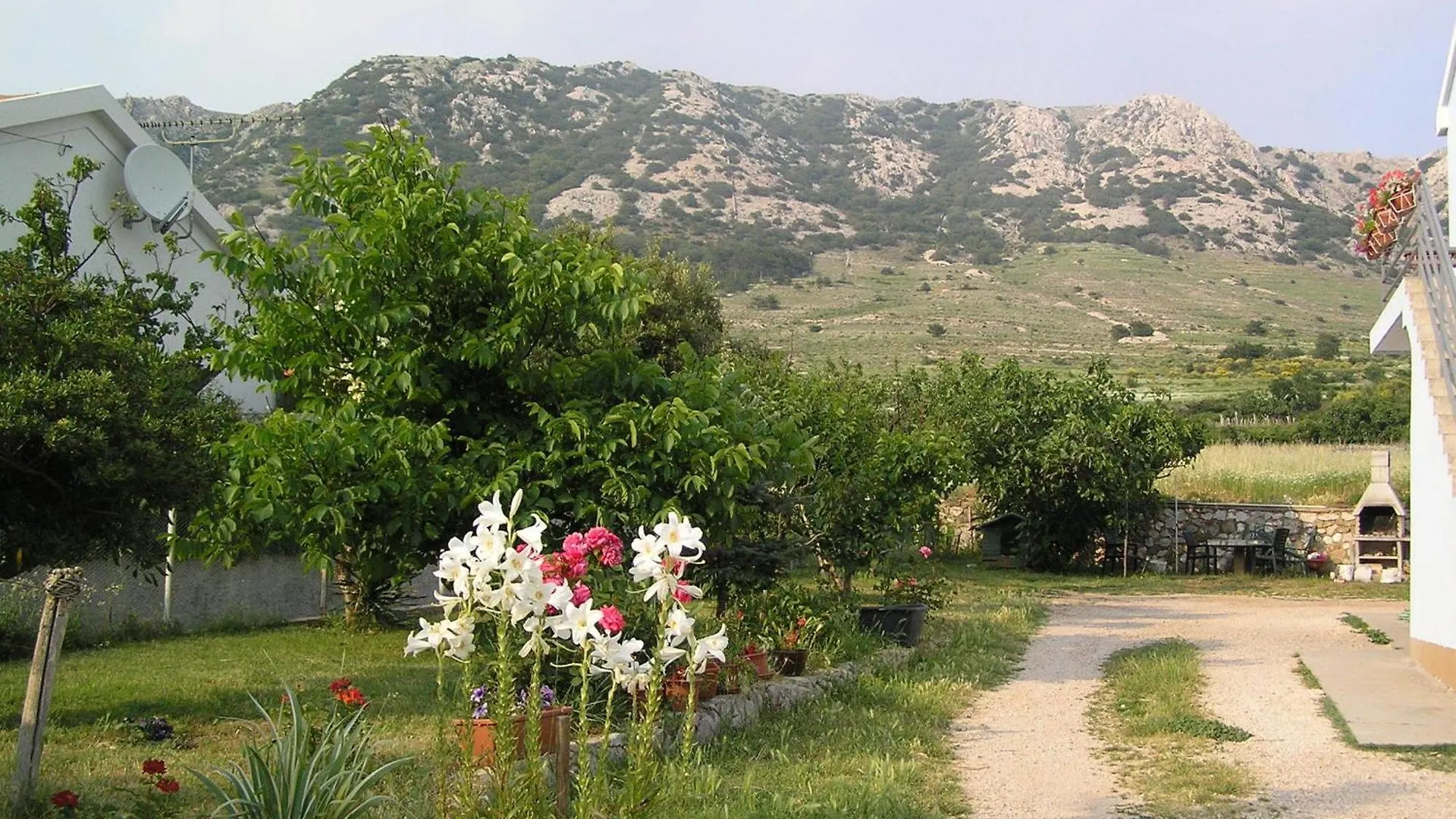 Apartments B Draga Bašćanska